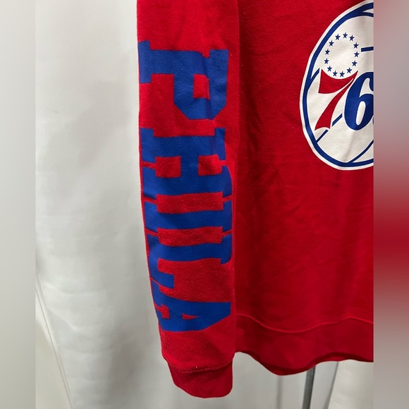 NBA Philadelphia 76ers Red Cowl/Funnel Neck Pullover sz Large - Picture 4 of 9